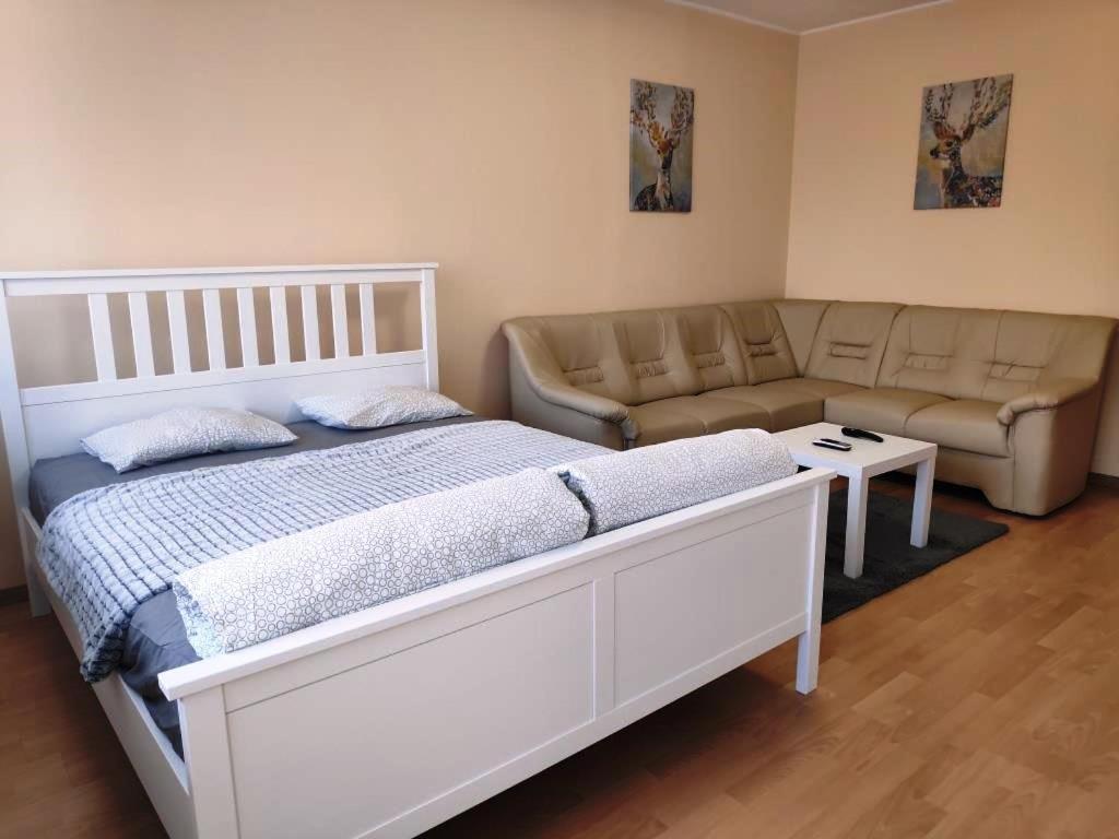Apartamento Koelcsey Apartman Szekszárd Exterior foto